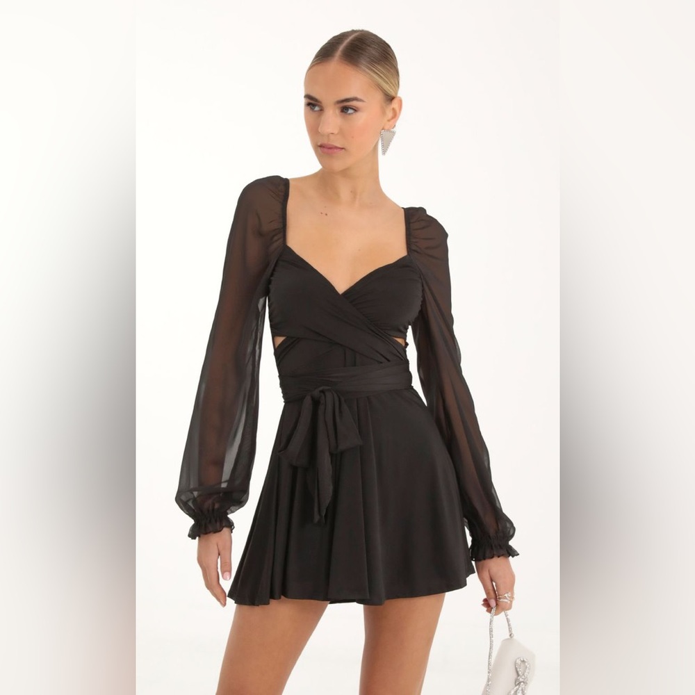 Lucy in the Sky “Aliah Puff Chiffon Wrap Dress in Black”